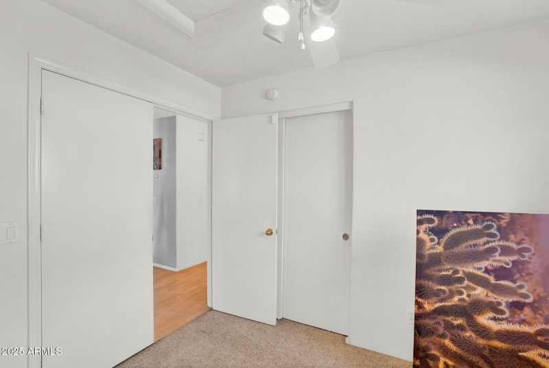 22-web-or-mls-1714 W Hiddenview Dr-21