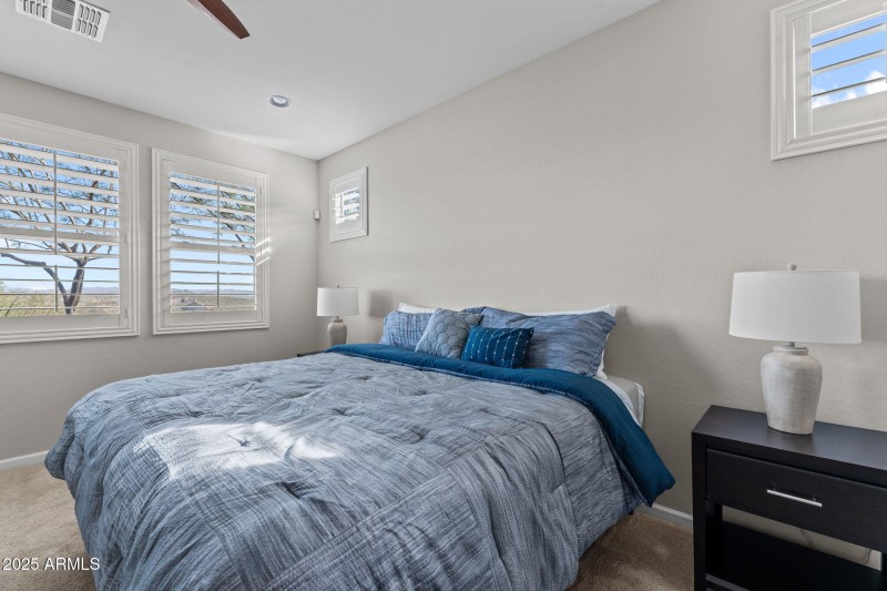 10-web-or-mls-DSC06029