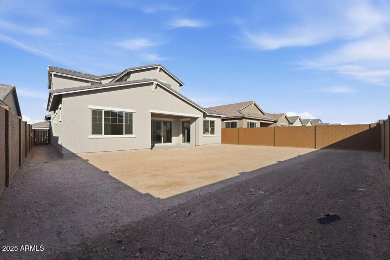 hj-az-phoenix-ellsworth-ranch-landmark-r