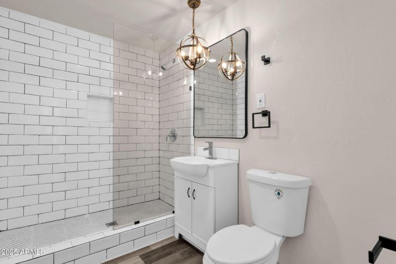 22-web-or-mls-1012-e-pierson-st