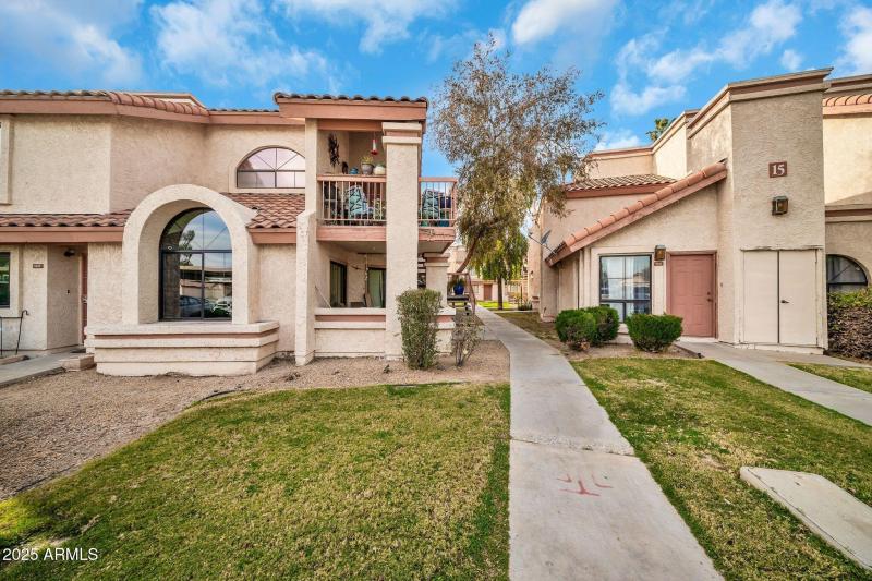 4545 N 67th Ave 1422-1