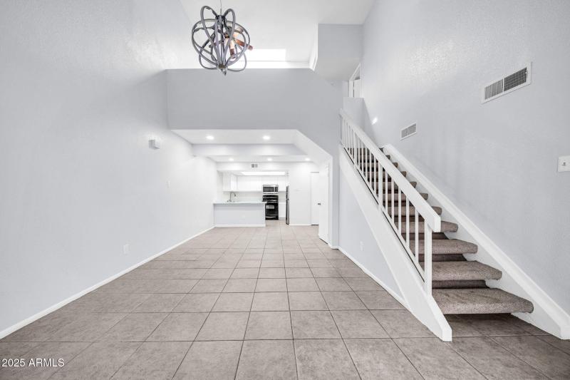 4545 N 67th Ave 1422-6