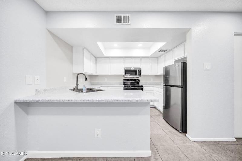 4545 N 67th Ave 1422-12