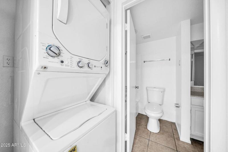 4545 N 67th Ave 1422-28