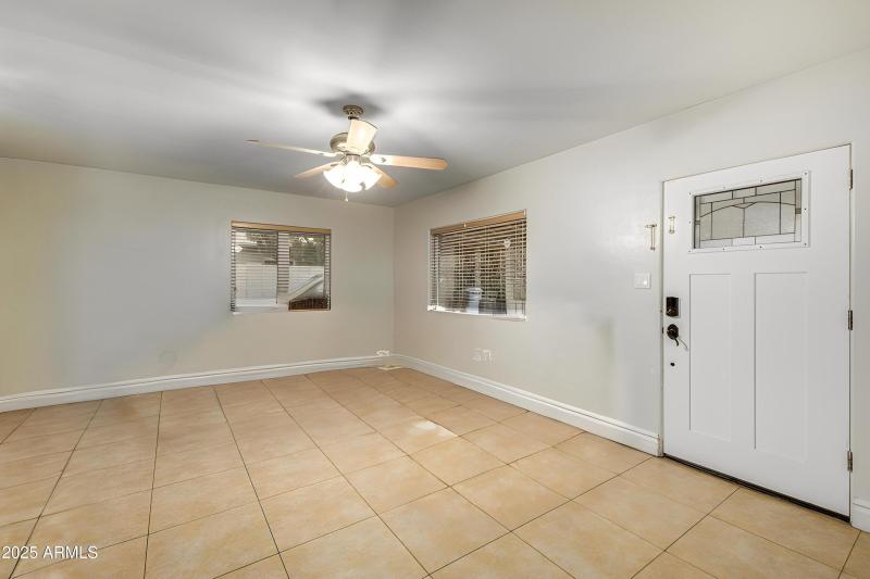 11-10th - Furniture removed - 0