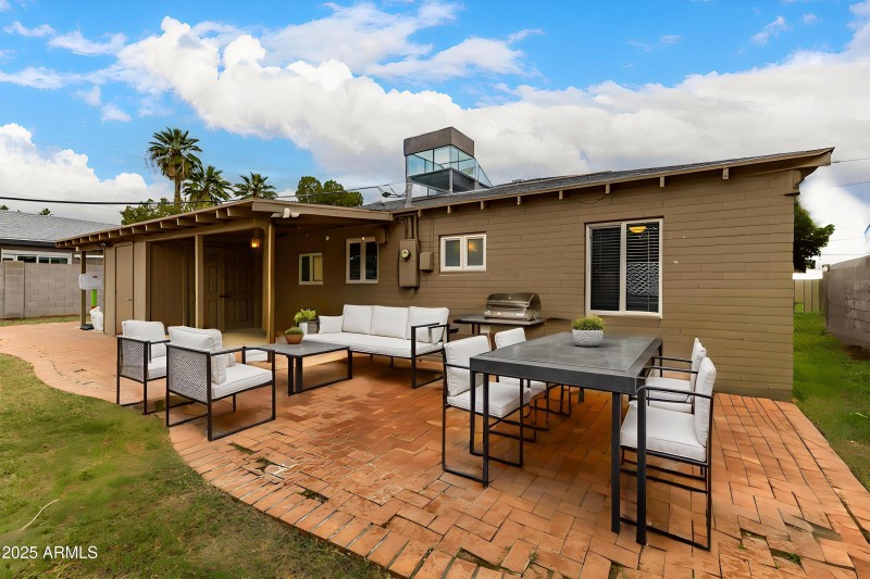 45-10th - Outdoor - Modern - 4