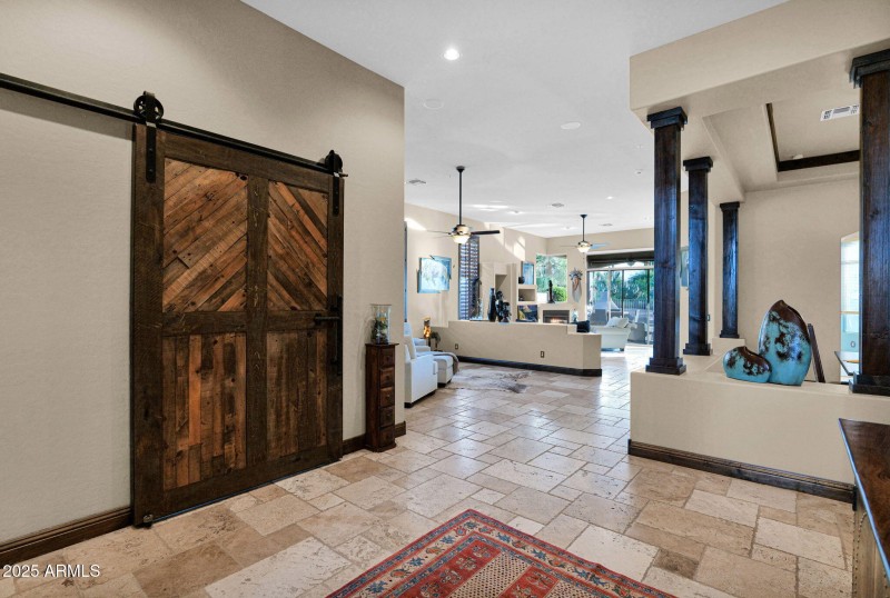 44-web-or-mls-P1361446