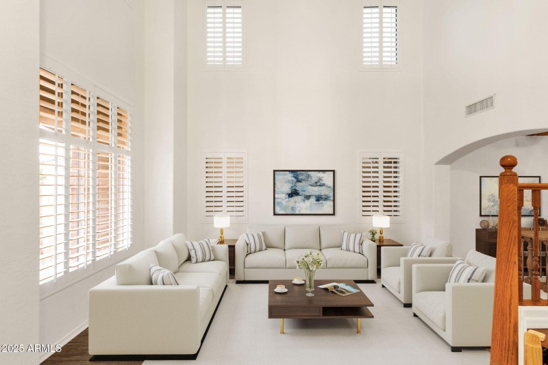 48-web-or-mls-969-e-oakland-st