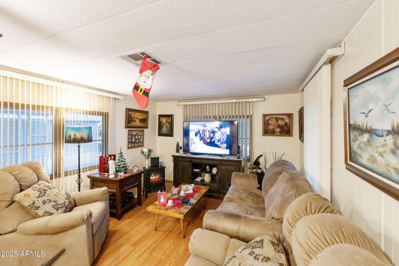 27-web-or-mls-DLB_1785