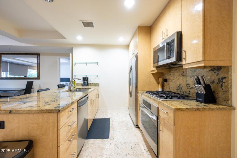 7131 E Rancho Vista-03