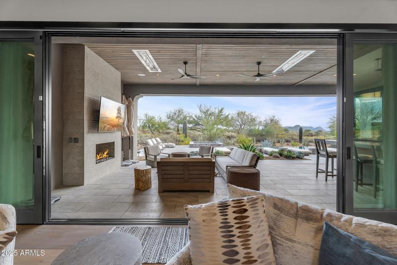 23-web-or-mls-Aniko-18