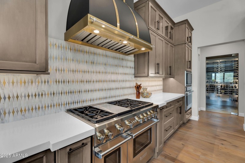 37-web-or-mls-Aniko-32