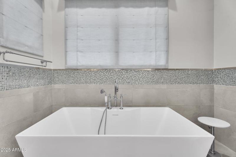 55-web-or-mls-Aniko-50