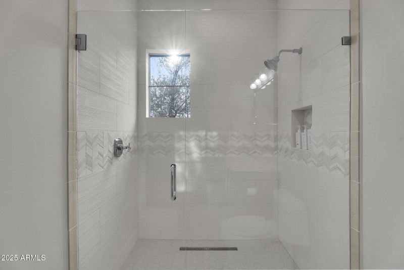 85-web-or-mls-Aniko-80