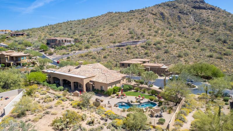 72 - Desert Cove Drone