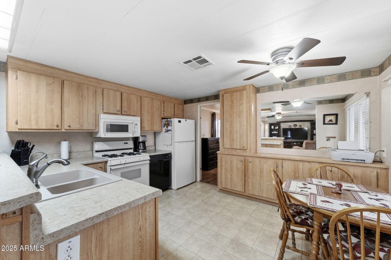 008__2701 E Allred Ave lot 20