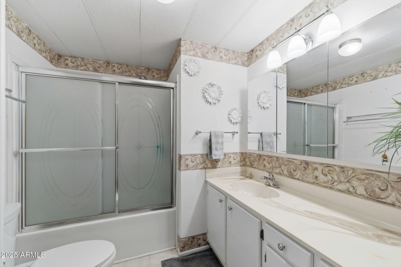 016__2701 E Allred Ave lot 20