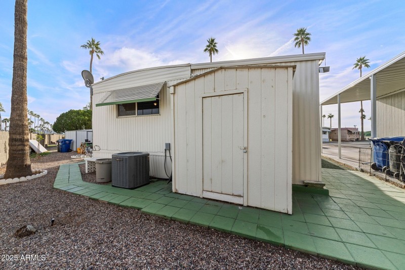 020__2701 E Allred Ave lot 20