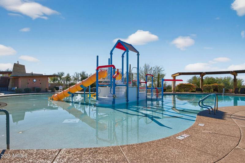 2110_W_Tallgrass48_mls