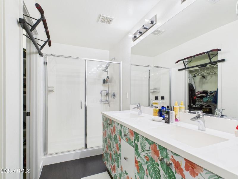 21-web-or-mls-CAM03379G0-PR0169-STILL019