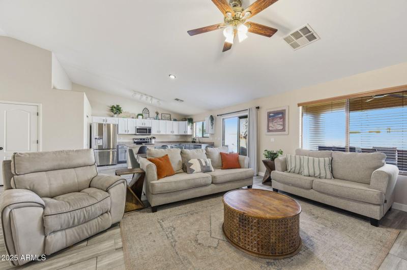 20-web-or-mls-43392 W Neely Drive-20