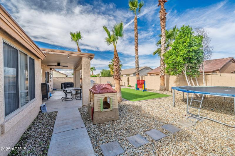 38-web-or-mls-43392 W Neely Drive-38