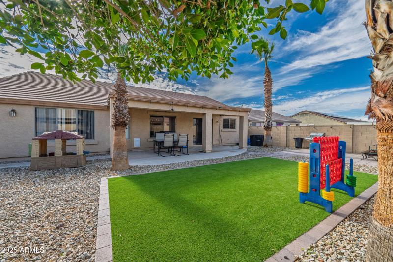 41-web-or-mls-43392 W Neely Drive-41