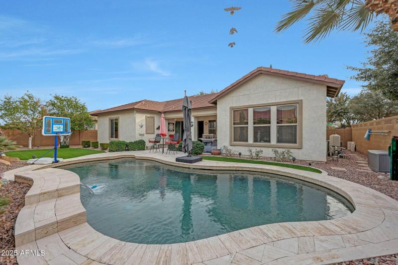 17394 W Lincoln St_pool4