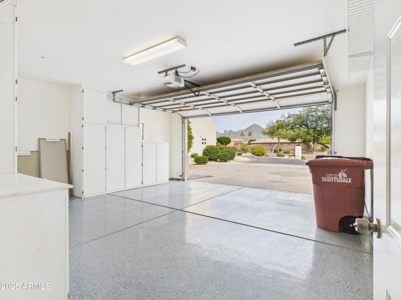 97 13826 N 96th St Garage