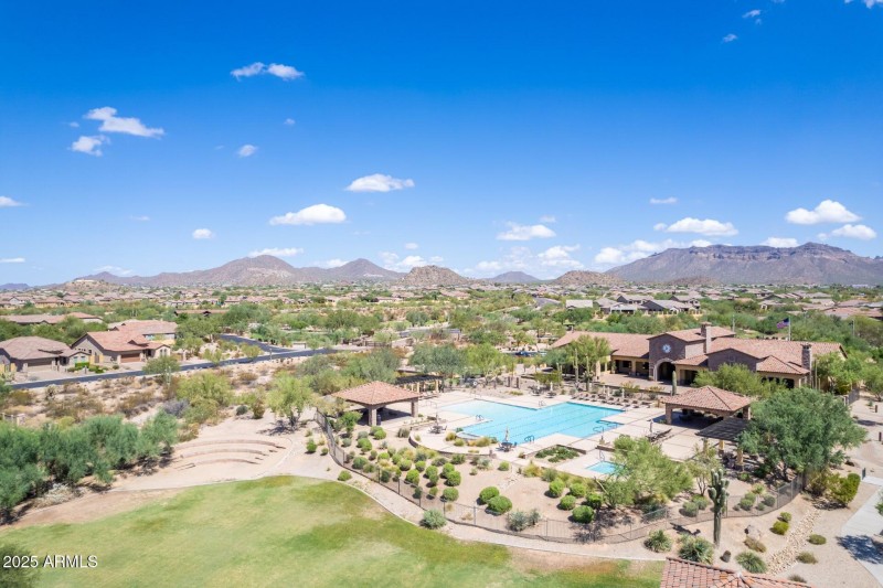 Mountain Bridge Amenities