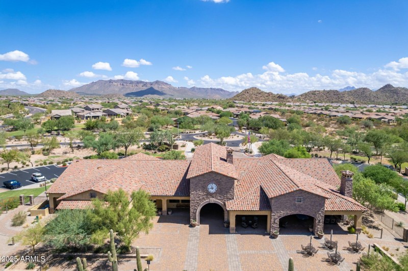 Mountain Bridge Amenities