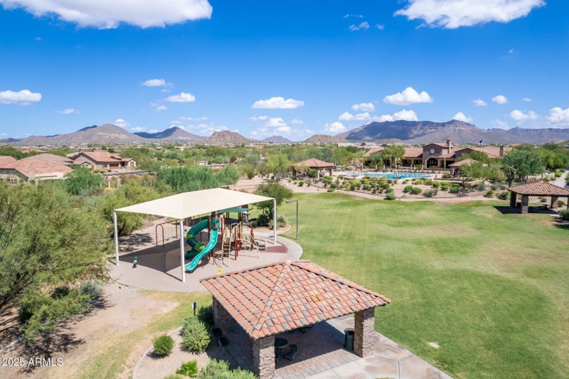 Mountain Bridge Amenities