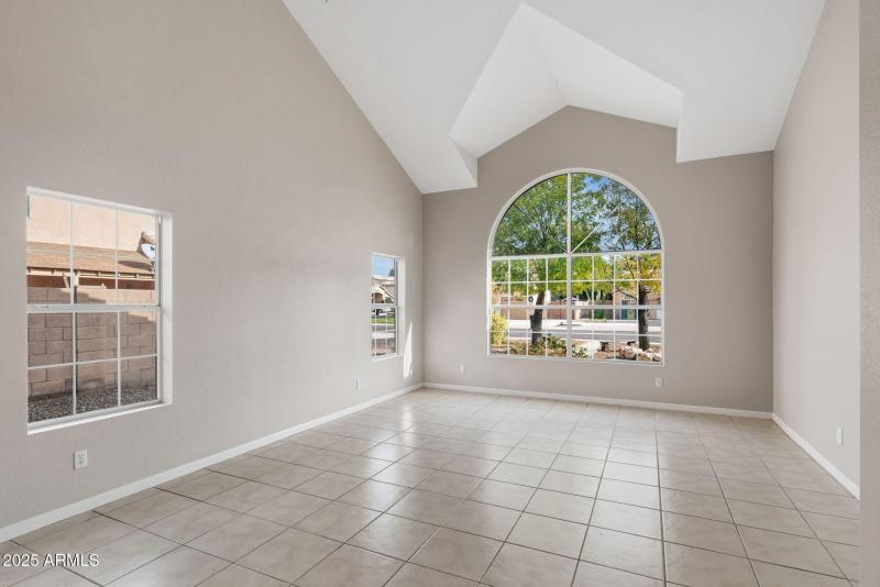 006__310 S Granite Ct