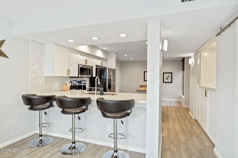 Through Kitchen to Breakfast/Office