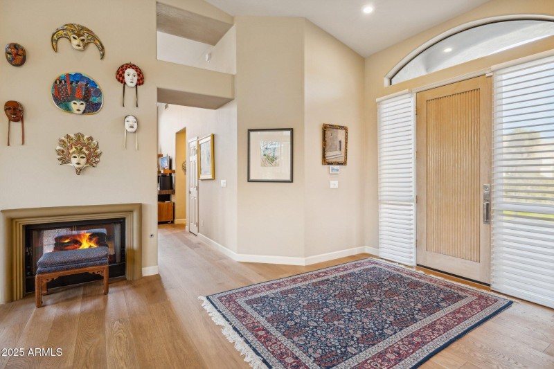 7-web-or-mls-9110-n-119th-st