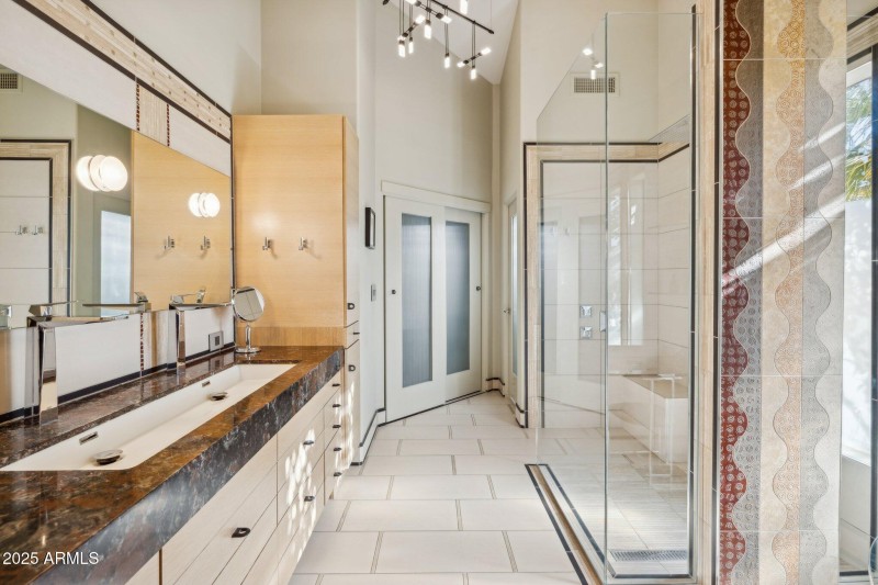 22-web-or-mls-9110-n-119th-st