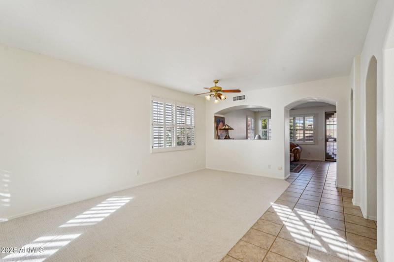 19-web-or-mls-W Udall Dr-S2312-019