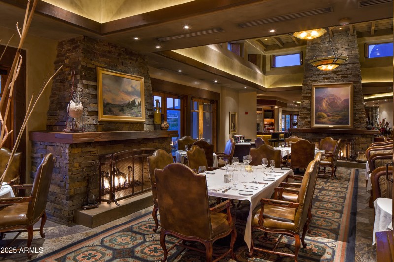 8 Apache Dining Room (2)