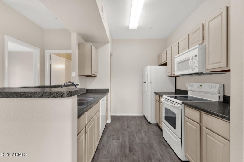 8-web-or-mls-13700-n-fountain-hills-blvd