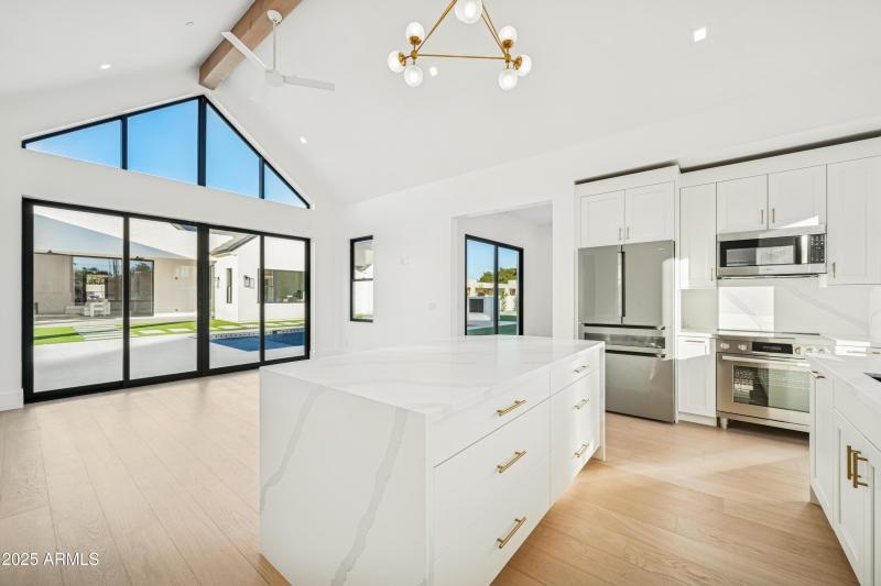 I2025122901-Daytime-6