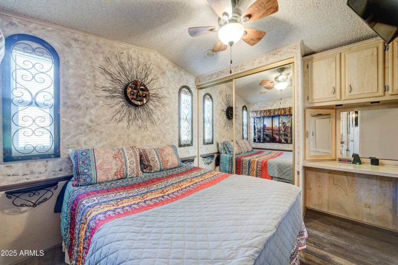 storage and counter space in bedroom