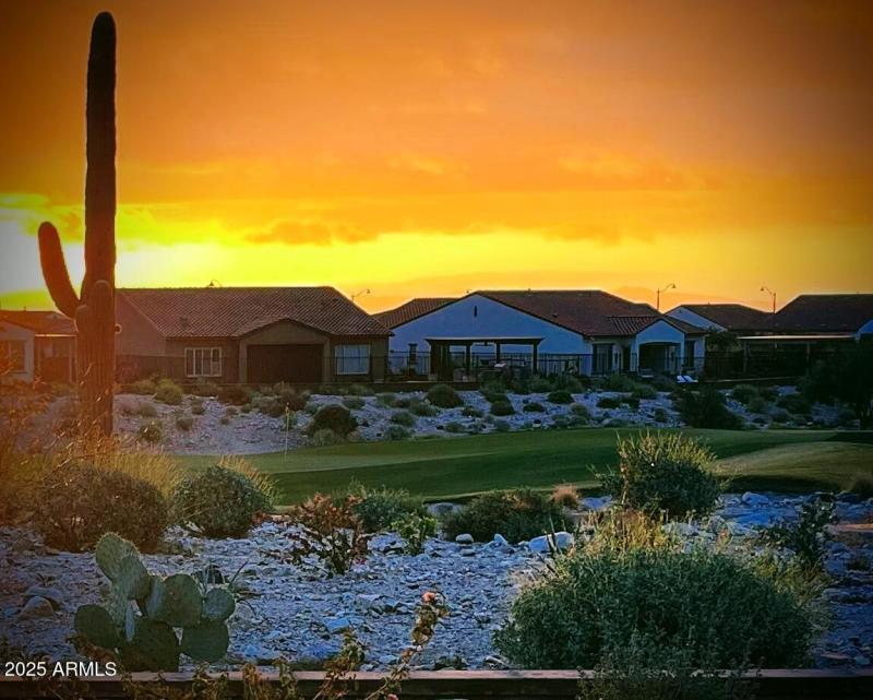 795BF7DE-4FBB-4CE8-BC37-FEA2B246C345