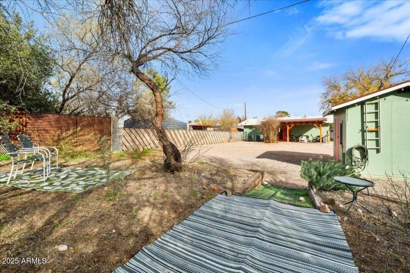 Guest House Backyard