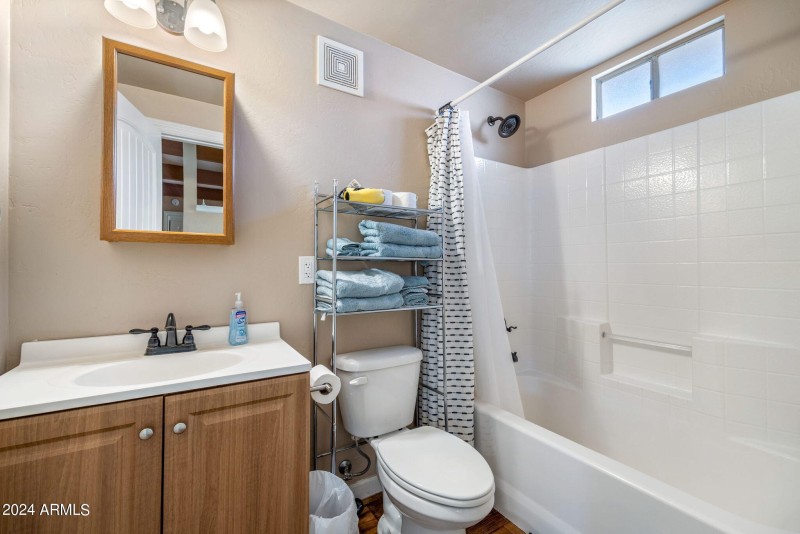 86ClubhouseLn-Concho-AZ-19