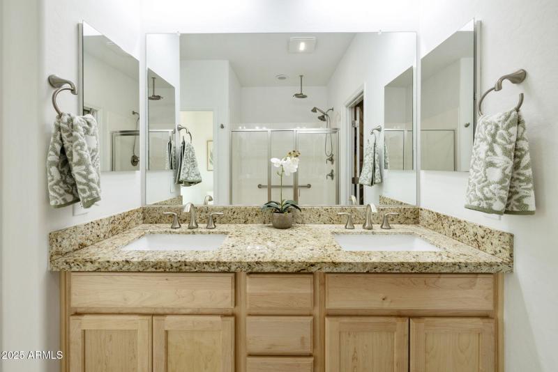 40-web-or-mls-_TM_9194