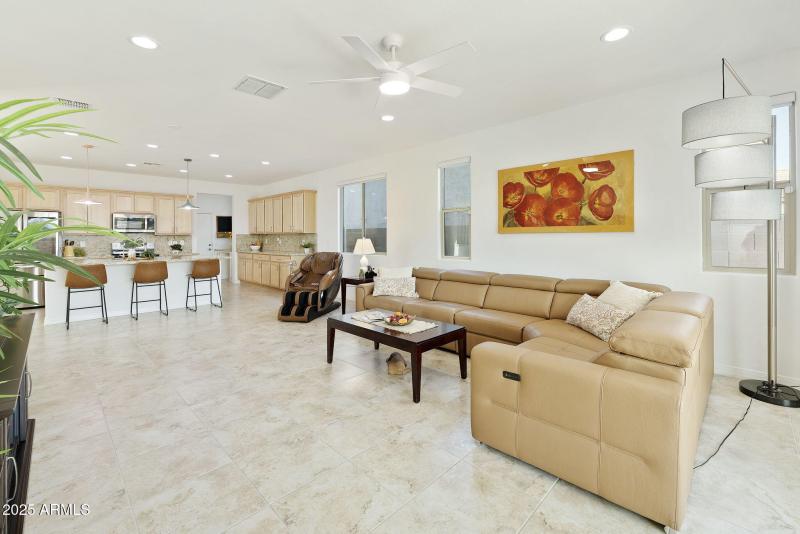 45-web-or-mls-_TM_9219