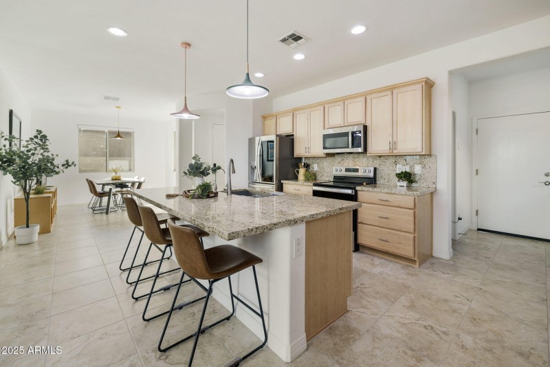 52-web-or-mls-_tm_9261-_tm_9265