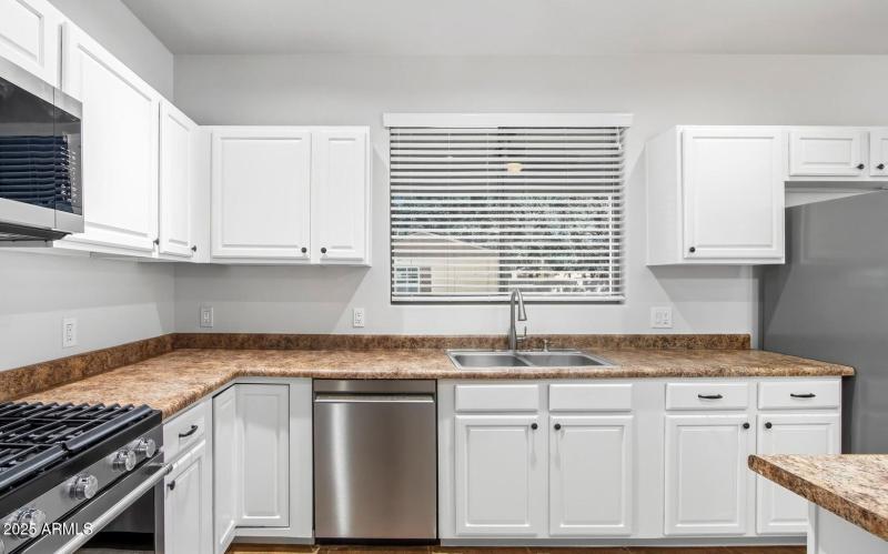 20251107045820995910000000-o