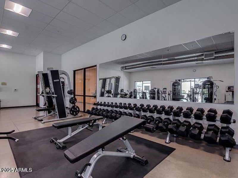 20251107193915853765000000-o