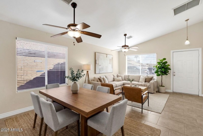 40-web-or-mls-3236-w-lone-cactus-dr